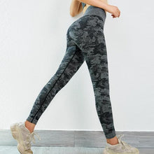 Load image into Gallery viewer, Womens Yoga 3 pc Long Sleeve Cut Out Top, Support Bra, And Butt Lifting Running Pants