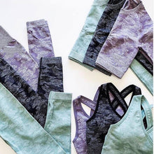 Load image into Gallery viewer, 3PCS Yoga Set Camo Leggings, Bra And Top